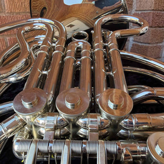 Conn 8D - F/Bb Double French Horn - Nickel Silver - Fixed Bell - Lacquered Finish - Serial #: 200631 (Pre-Owned)