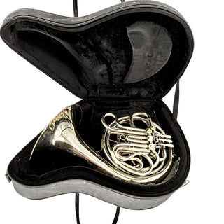 King Eroica 1170 - F/Bb Double French Horn - Nickel Silver - Lacquered Finish - Serial #: 667710 (Pre-Owned)