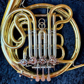Verus C - F/Bb Double French Horn - Yellow Brass - Detachable Bell - Unlacquered Finish