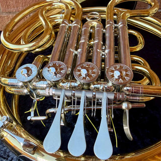 Verus C - F/Bb Double French Horn - Yellow Brass - Detachable Bell - Unlacquered Finish