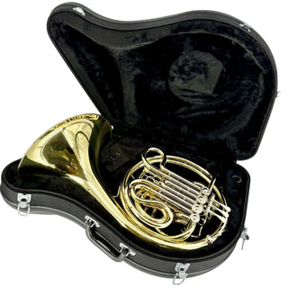 Verus C - F/Bb Double French Horn - Yellow Brass - Fixed Bell - Lacquered Finish