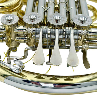 Verus Chicago - F/Bb Double French Horn - Yellow Brass - Detachable Bell - Unlacquered Finish