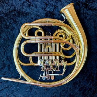 Yamaha YHR-671DU - F/Bb Double French Horn - Yellow Brass - Detachable Bell - Unlacquered Finish
