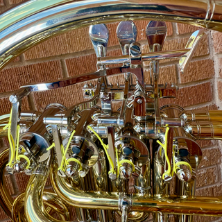 Yamaha YHR-671DU - F/Bb Double French Horn - Yellow Brass - Detachable Bell - Unlacquered Finish