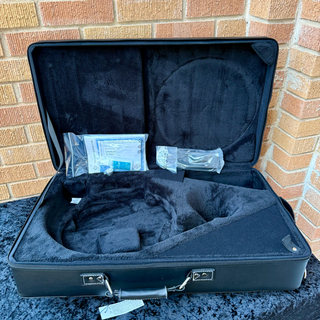 Yamaha YHR-671DU - F/Bb Double French Horn - Yellow Brass - Detachable Bell - Unlacquered Finish