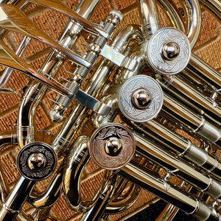 Yamaha YHR-872NDUWOC - F/Bb Double French Horn - Nickel Silver - Detachable Bell - Unlacquered Finish (No Case Included)
