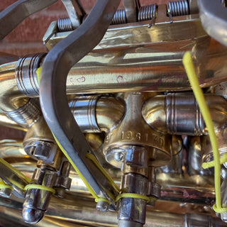 C.G. Conn 6D - F/Bb Double French Horn - Fixed Bell - Unlacquered Finish - Serial : 37198170 (Pre - Owned) - Houghton Horns