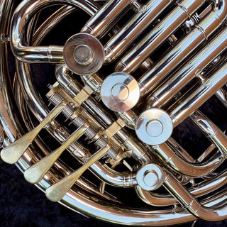 Conn 8D - F/Bb Double French Horn - NIckel Silver - Fixed Bell - Lacquered Finish - Serial : 552993 (Pre - Owned) - Houghton Horns