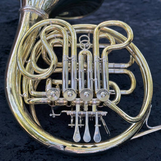 Ricco Kühn W 283 - F/Bb Double French Horn - Yellow Brass - Detachable Bell - Unlacquered Finish - Houghton Horns