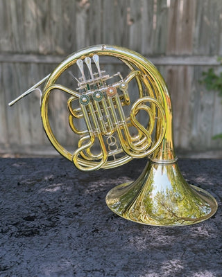 Ricco Kühn W 293 - F/Bb Double French Horn - Yellow Brass - Detachable Bell - Unlacquered Finish - Houghton Horns