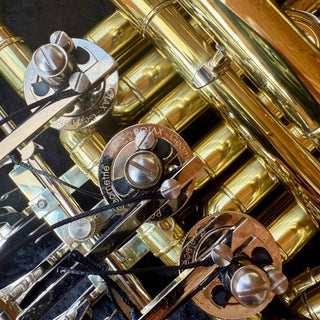 S.E. Shires Q20 - F/Bb Double French Horn - Yellow Brass - Detachable Bell - Lacquered Finish - Houghton Horns