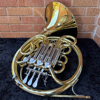 S.E. Shires Q21 - F/Bb Double French Horn - Yellow Brass - Detachable Bell - Lacquered Finish - Houghton Horns