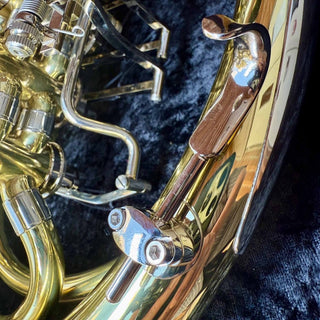S.E. Shires Q21 - F/Bb Double French Horn - Yellow Brass - Detachable Bell - Lacquered Finish - Houghton Horns
