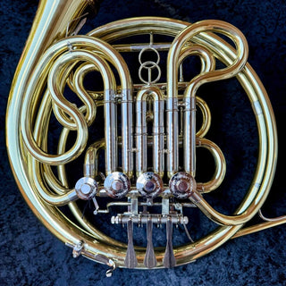 S.E. Shires Q21 - F/Bb Double French Horn - Yellow Brass - Detachable Bell - Lacquered Finish - Houghton Horns