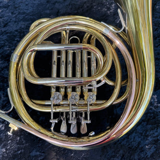 Verus Scholar - 3/4 Scale F Single French Horn - Yellow Brass - Fixed Bell - Lacquered Finish - Houghton Horns